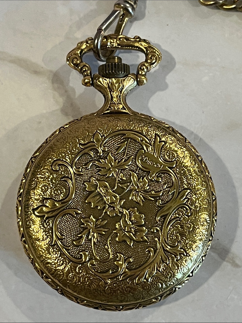 MICKEY MOUSE POCKET WATCH DISNEY MAJESTI SWISS MOVEMENT SKELETON GOLD-TONE NIB - Picture 7 of 17